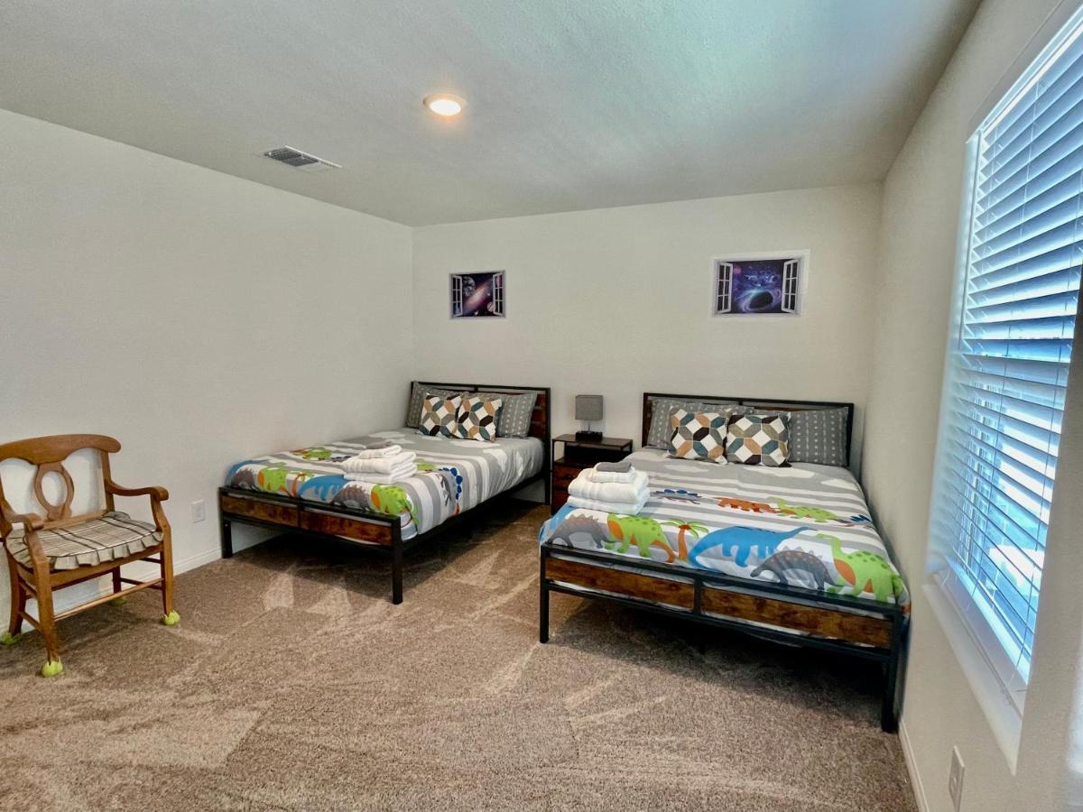 Spacious House, 5 Bedrooms, Sleeps 12, Near Las Vegas Strip And Airport Ngoại thất bức ảnh
